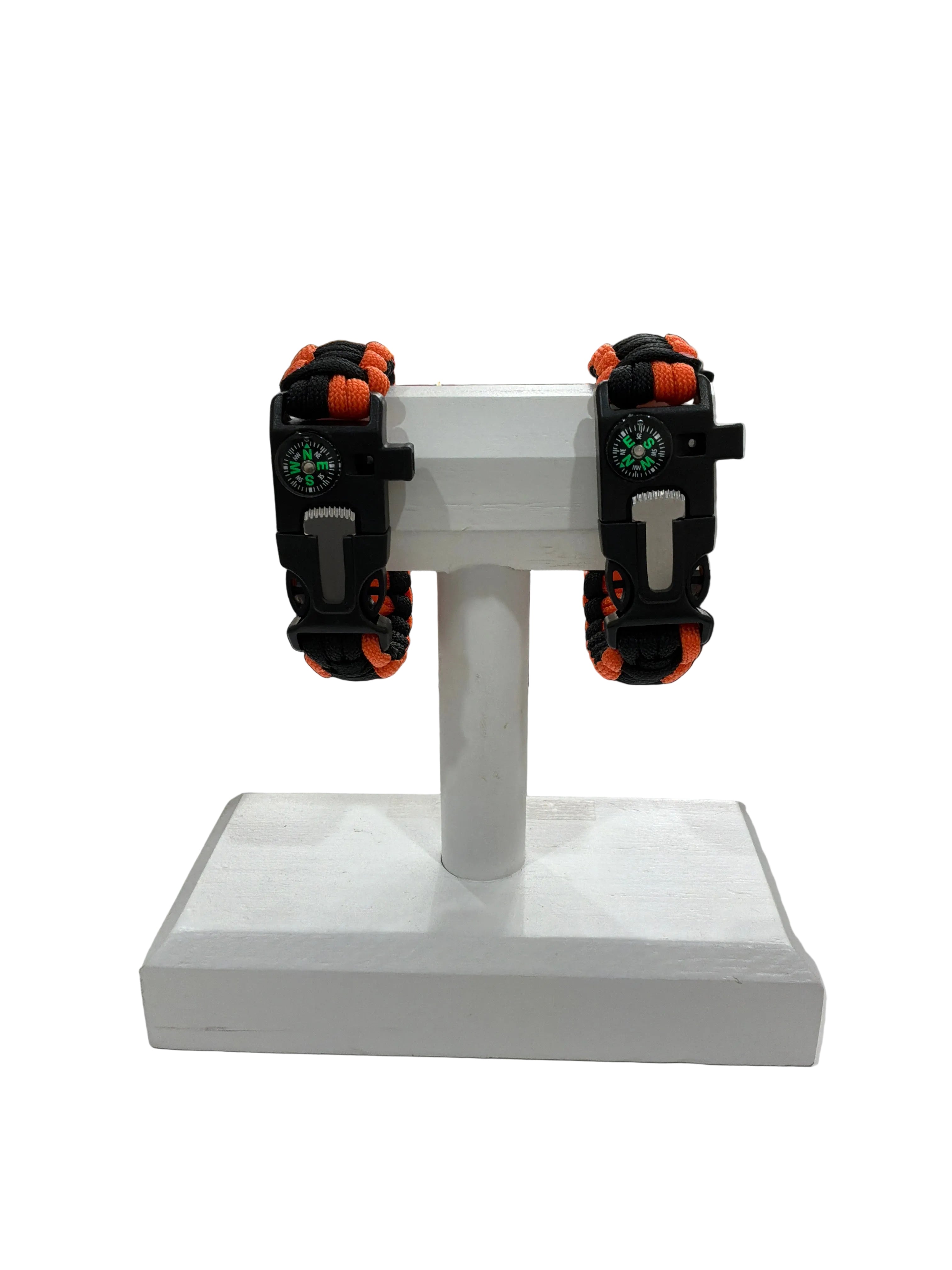 ORANGE & BLACK PARACORD SURVIVAL BRACELET