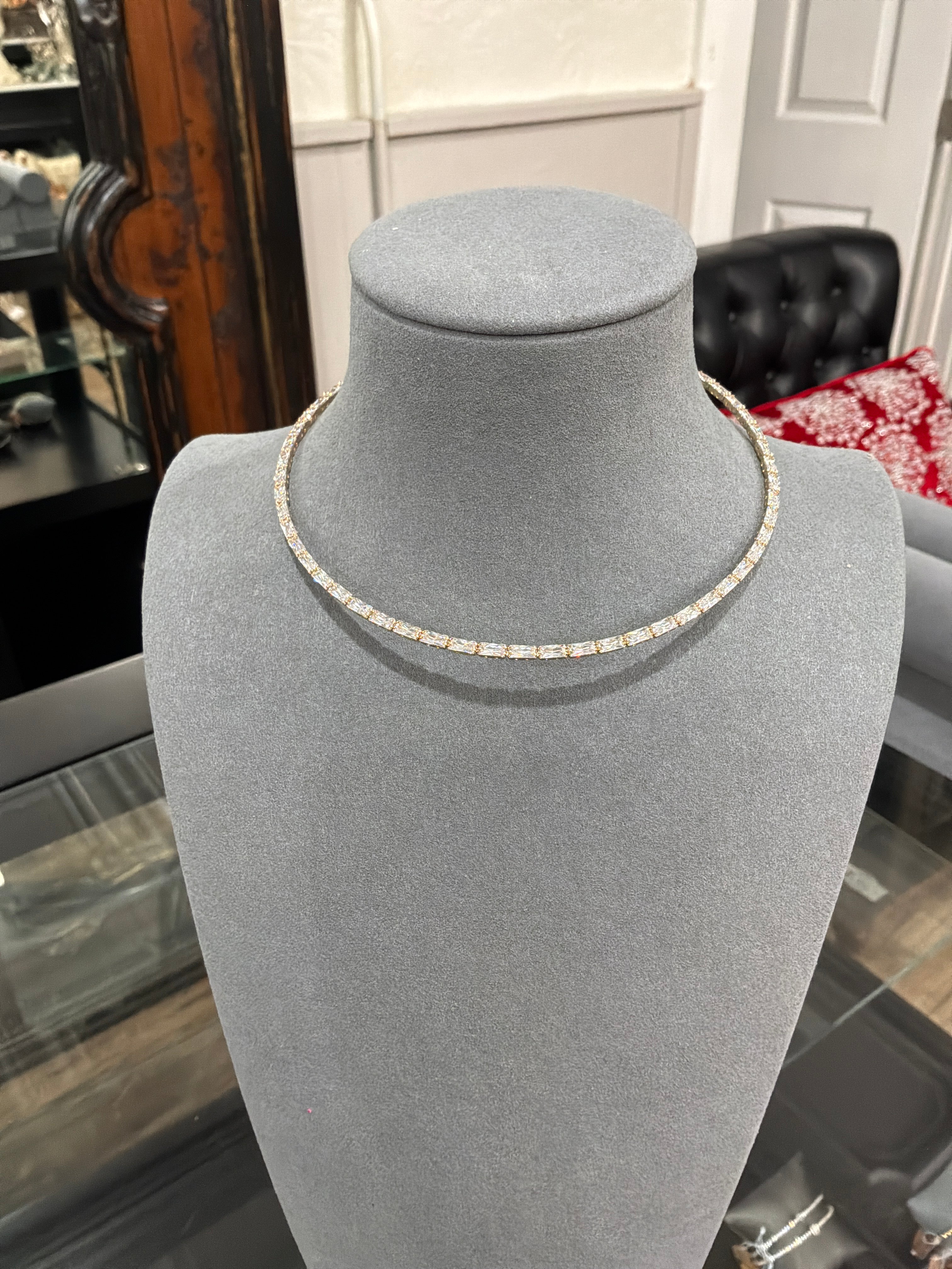OTHEIA LUCY CHOKER SQUARE RHINESTONES