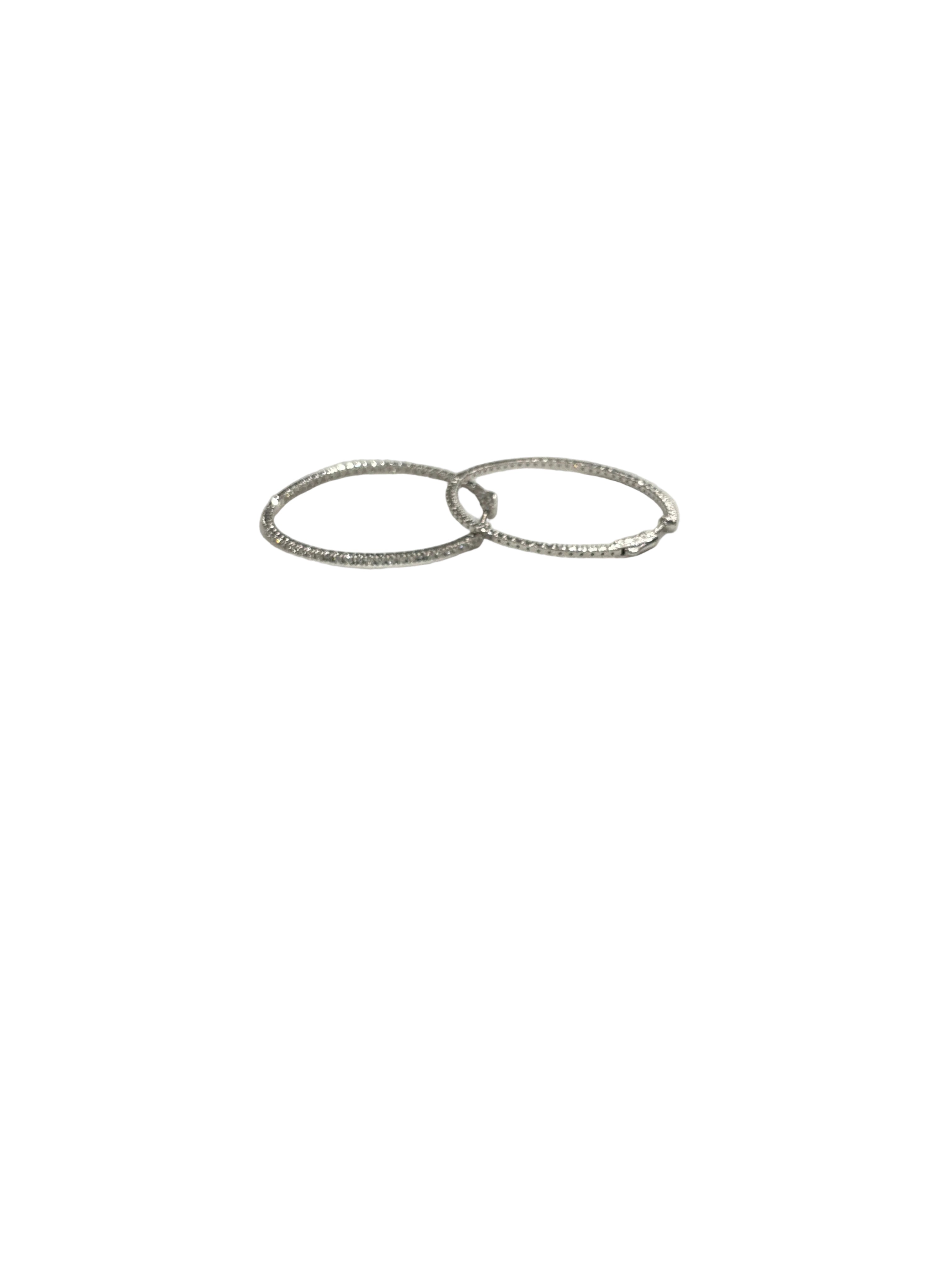 SCHANDRA LARGE STERLING SILVER HOOP W/STONES ON EDGE