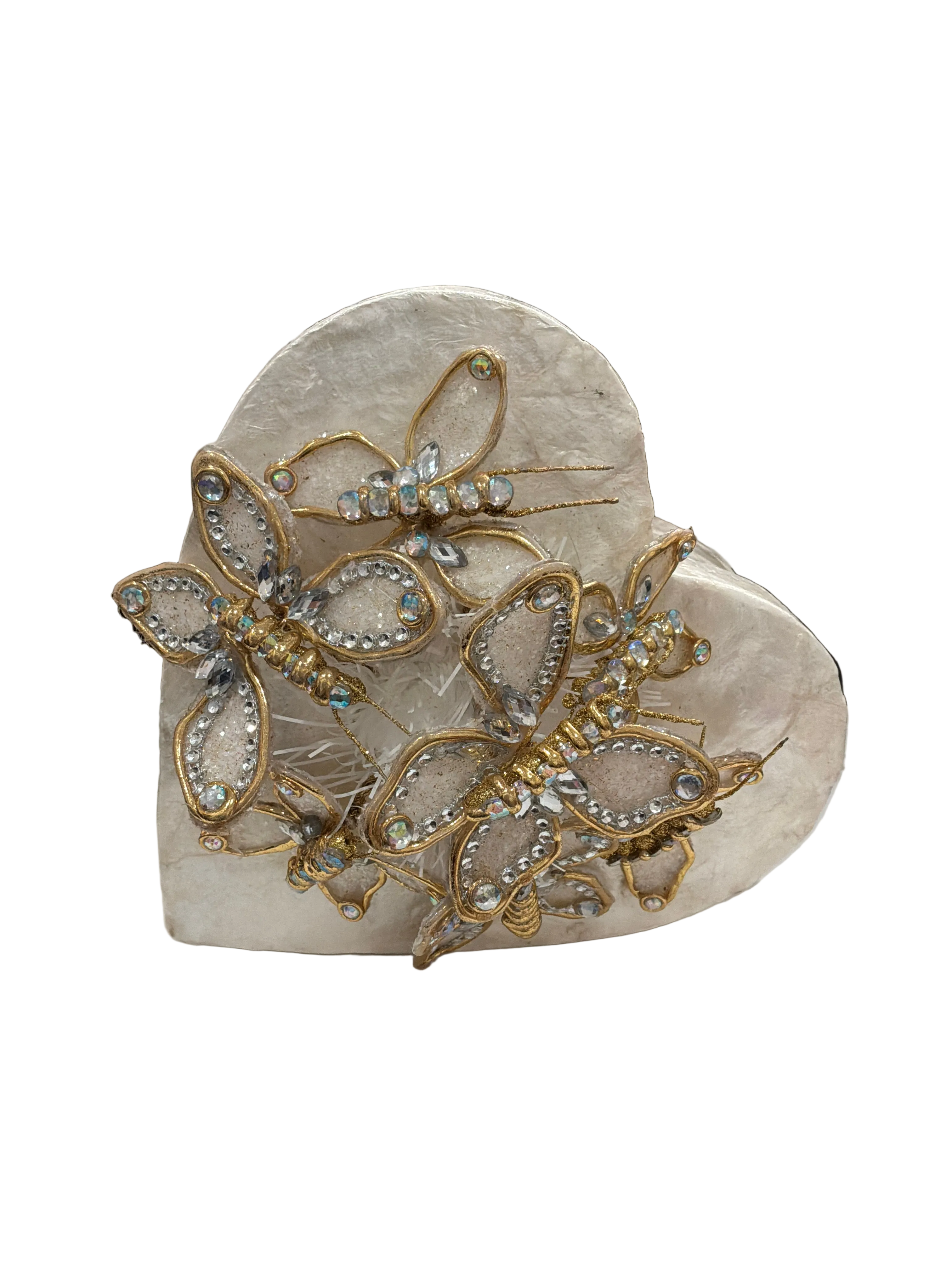 WHITE HEART GIFT BOX WITH BUTTERFLIES