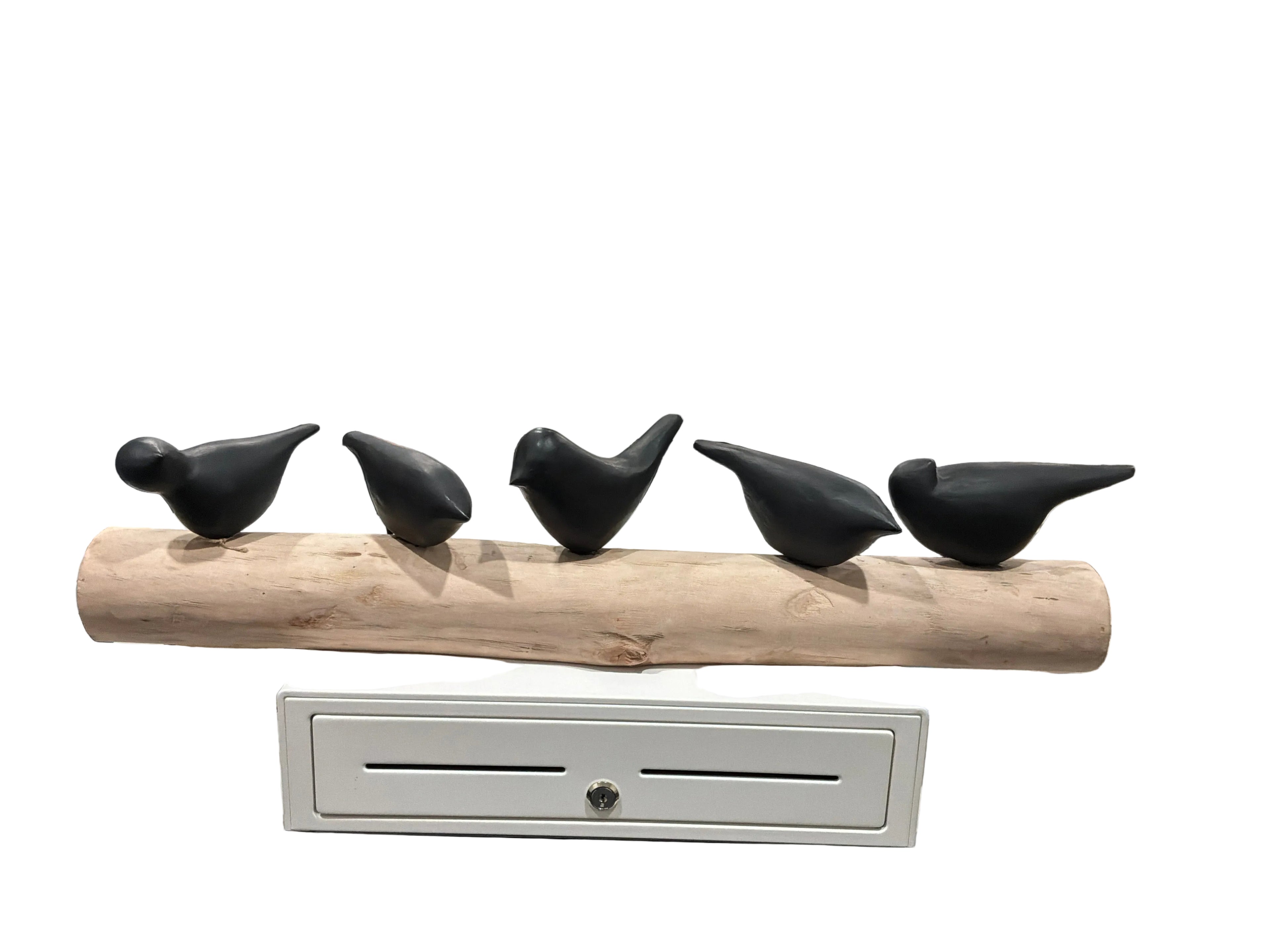 WOOD BIRDS SITTING ON LOG