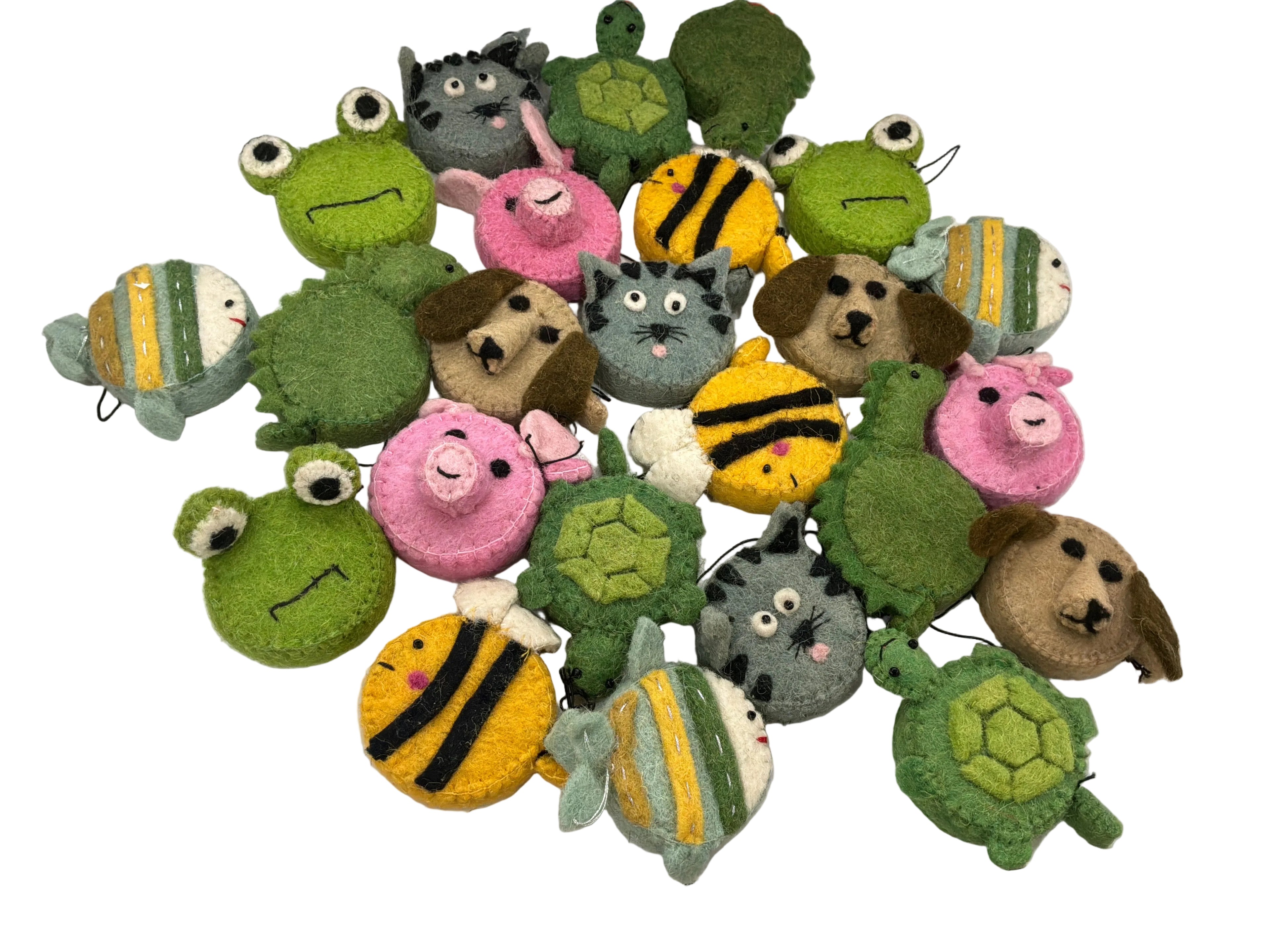 HANDMADE PLASTIC & EMBROIDERED ANIMAL SHAPEED TAPE MEASURE