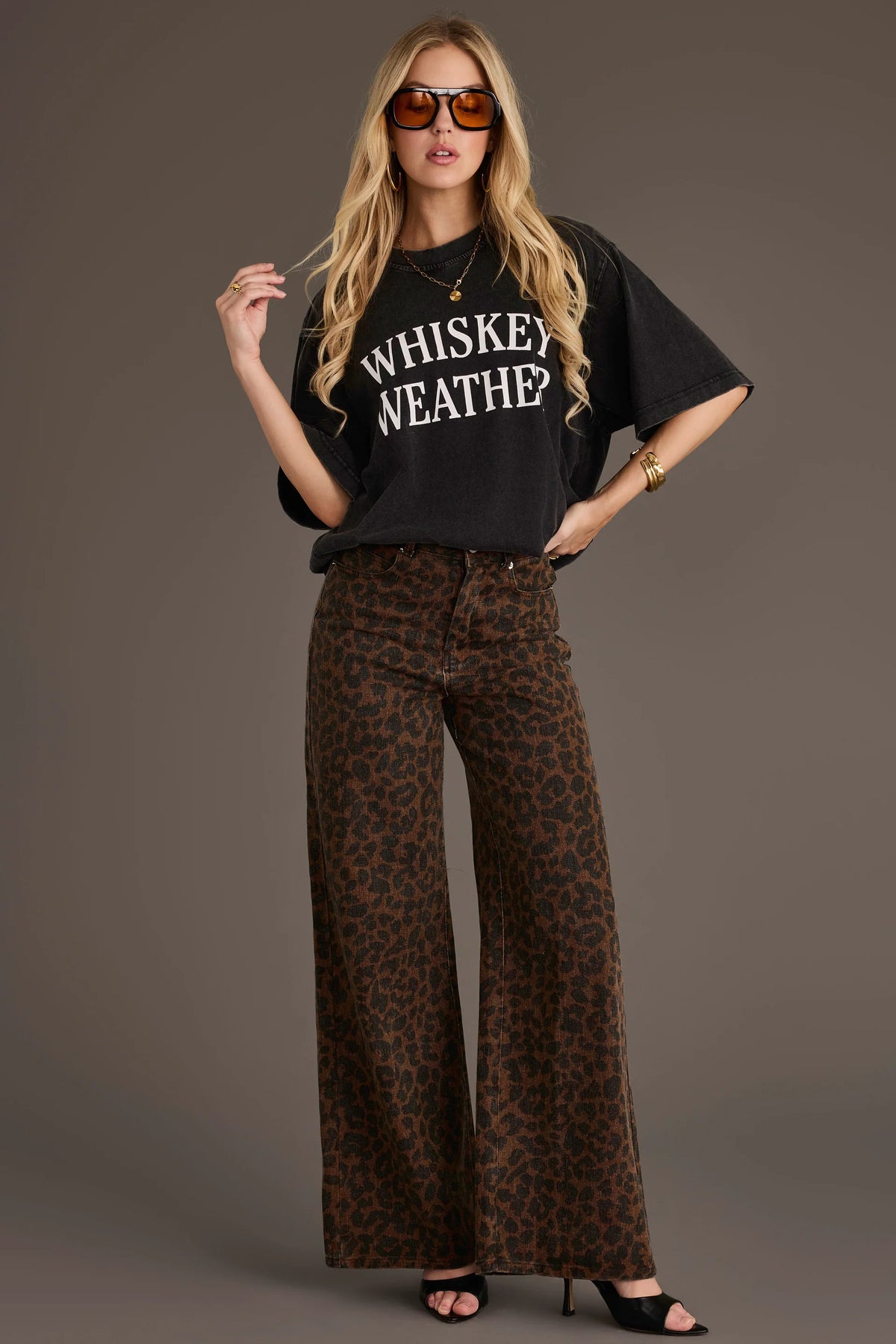 BLACK "WHISKEY WEATHER" TEE
