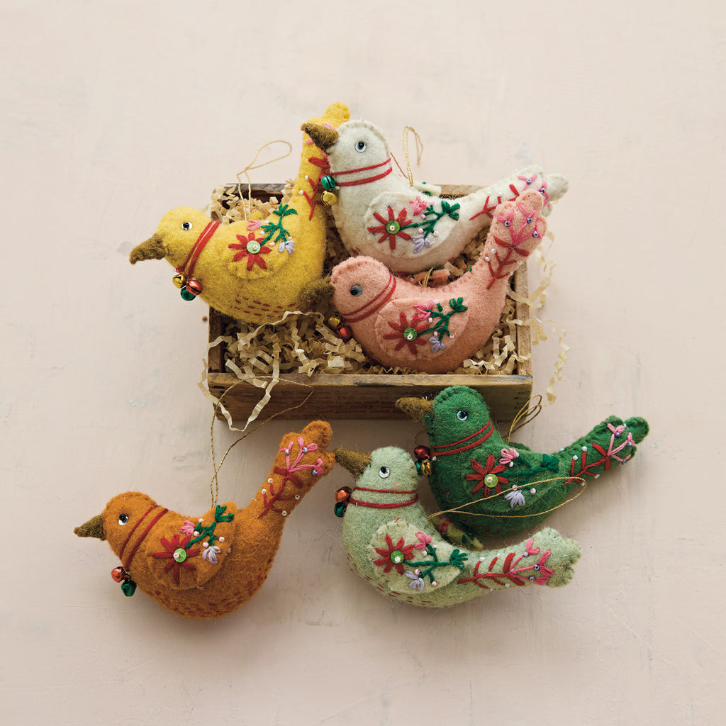 HANDMADE WOOD FELT BIRD ORNAMENTS EMBRROIDERY